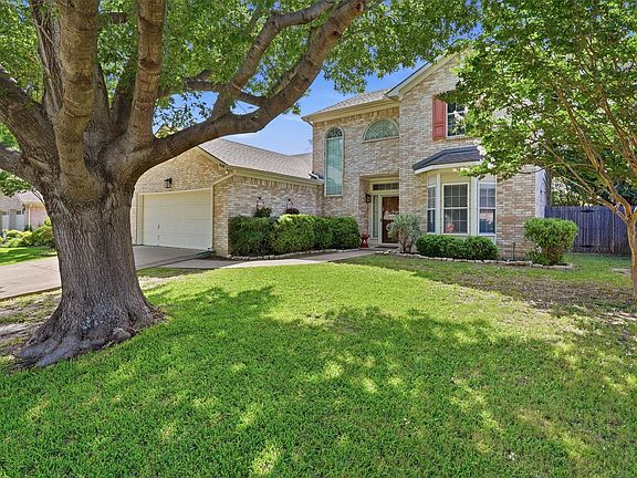 2nd image of 609 Carette Dr