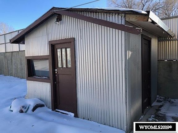 3rd image of 1127 Lincoln Ave