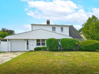 50 Cutter Lane, Levittown, NY, 11756