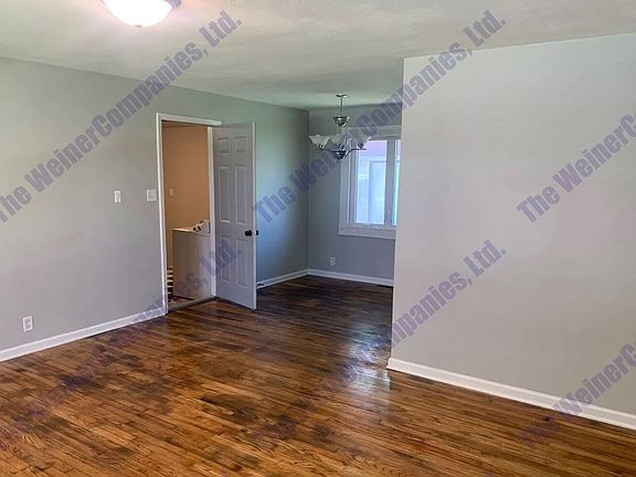 4th image of 2209 Roland Dr