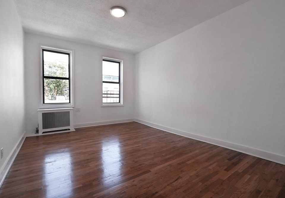 1st image of 157 E 2nd St APT 5H