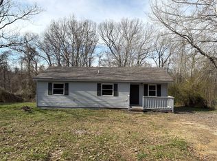 213 Poplar St, Bolivar, TN 38008