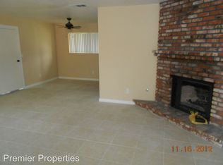 0160 W 9th St APT B, Clovis, CA 93612
