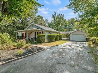 910 W Main St, Providence, KY 42450