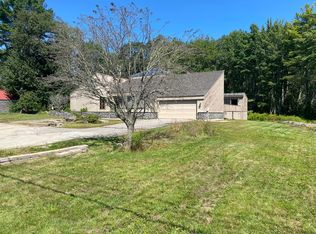 24 River Rd, Kennebunkport, ME 04046