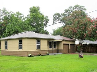 418 E Dumble St, Alvin, TX 77511