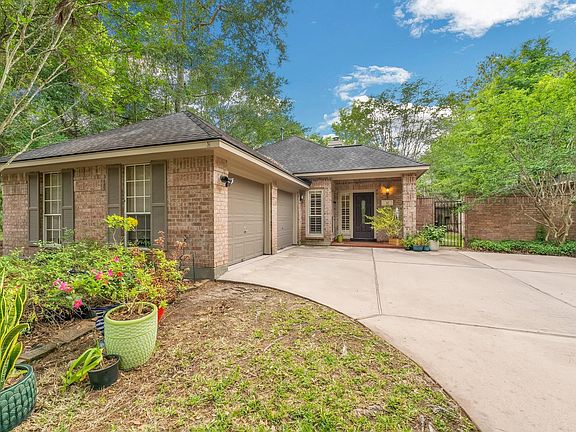 2nd image of 30 Vista Cove Cir