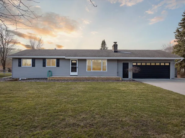 2294 E Salzburg Rd, Bay City, MI 48706