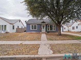 703 N Hickory St, Carlsbad, NM 88220