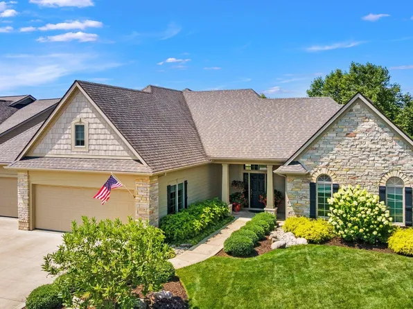 15719 Winterberry Ct, Huntertown, IN 46748