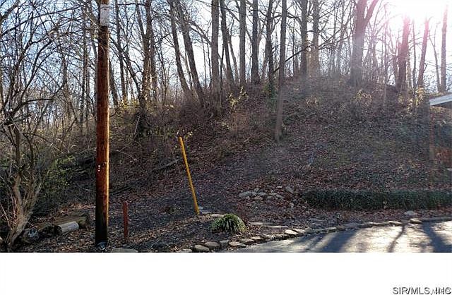 1st image of 33 Newman Dr