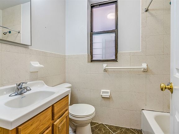 4th image of 529 W 152nd St APT 42