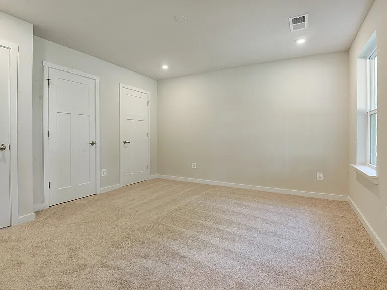116 Shuoner Ct — Photo 9