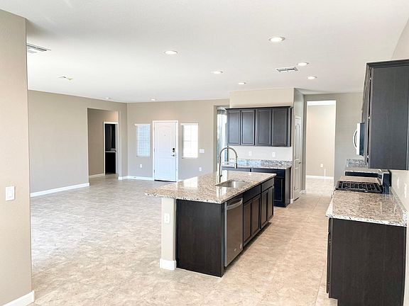 5th image of 30069 W Clarendon Ave