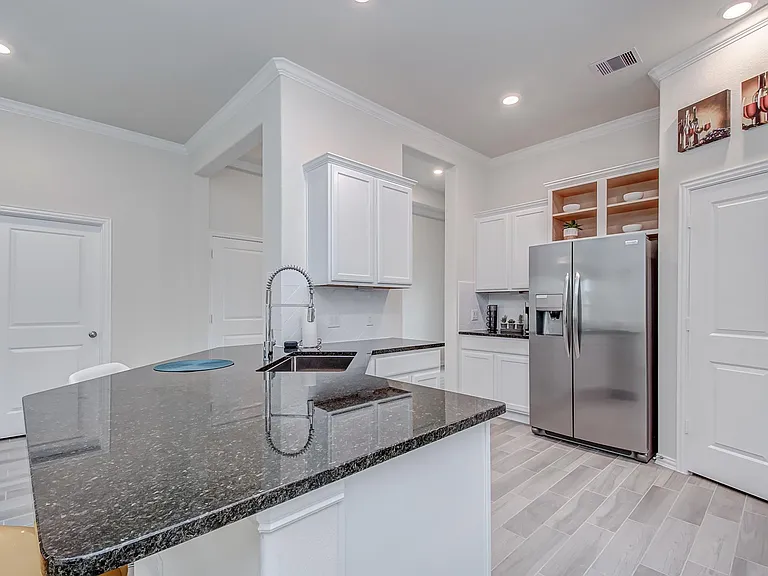 28639 Monarch Cliffs Dr — Photo 8