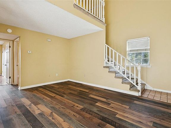 3rd image of 2701 Rue St Martin APT C