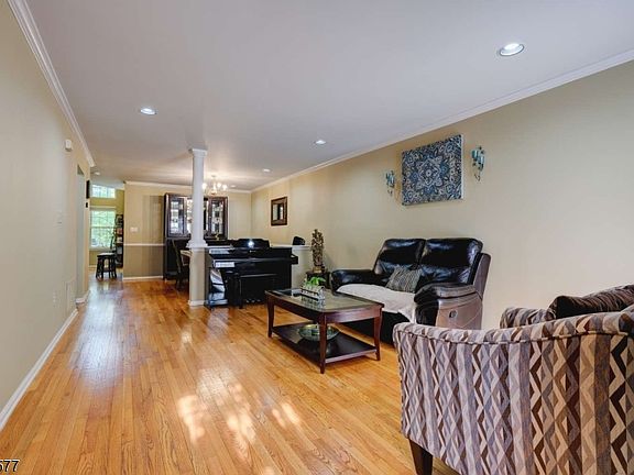 3rd image of 115 Constitution Way