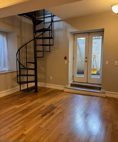 2501 Christian St #106 — Photo 8