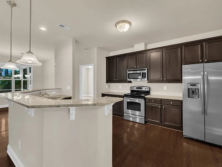 320 Trout Valley Rd — Photo 8