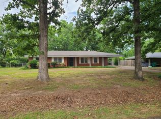 4951 Peachtree Rd, Millbrook, AL 36054