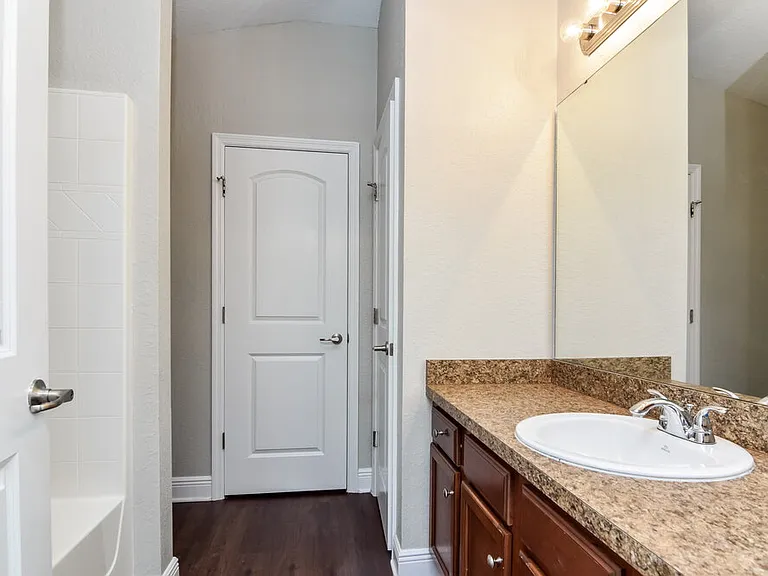 10755 Standing Stone Dr — Photo 11