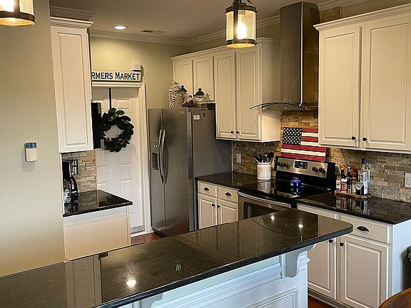 2nd image of 8324 Brookings Dr #4