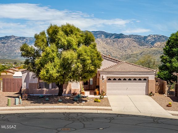 2nd image of 11592 N Kriscott Ct