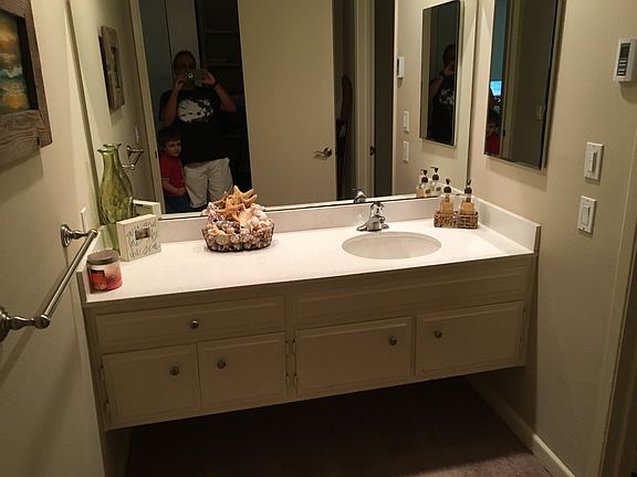 5th image of 655 Tourmaline St APT 3L