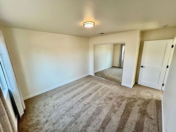 5th image of 2448 Bartel St