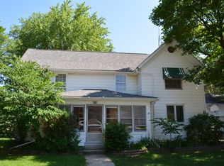 606 E Prairie St, Marengo, IL 60152