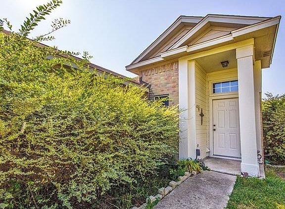 2nd image of 100 Cotton Creek Way