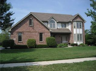 6011 E Cobblestones Ln, Sylvania, OH 43560