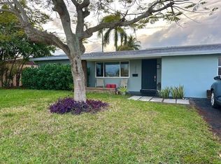 317 SE 3rd Ter, Deerfield Beach, FL 33441