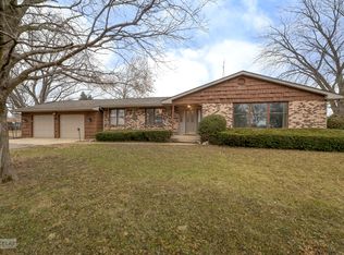 1900 Little Rock Rd, Plano, IL 60545