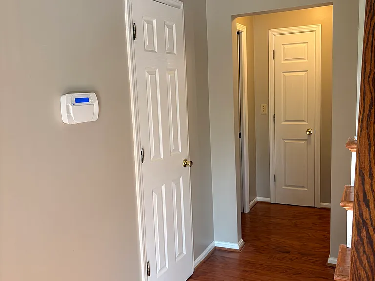 4214 Holly Tree Dr — Photo 11