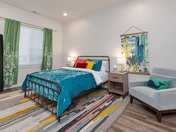 3rd image of 205 Hickory St #304