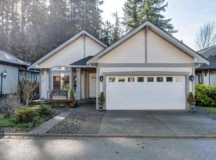 122 Blackberry Dr, Anmore, BC V3H 5B4