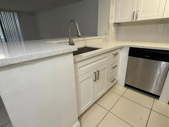 8255 SW 152nd Ave, Miami, FL