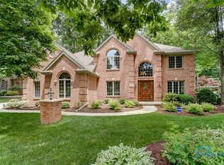 7832 Windsor Wood Ct, Maumee, OH 43537