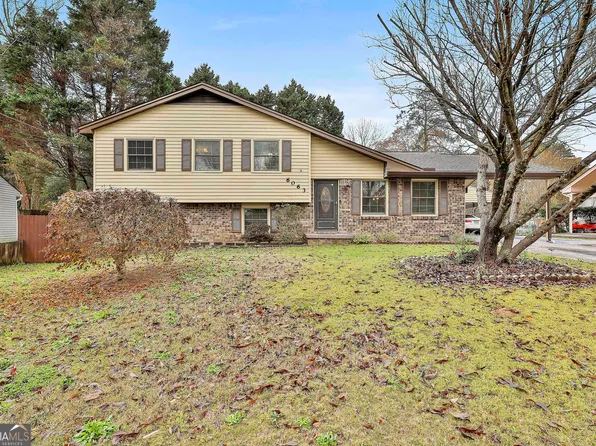 6063 Cristie Dr, Ellenwood, GA 30294