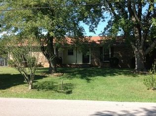 411 Ambrose Dr, Clarksville, TN 37042