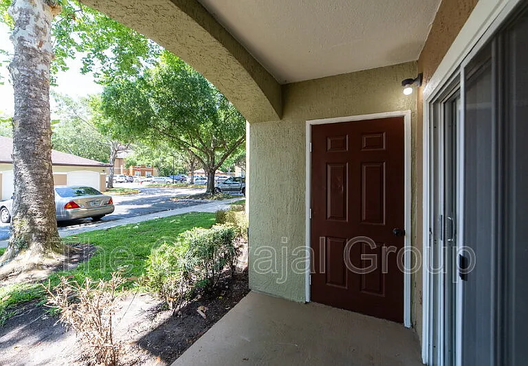 725 Crest Pines Dr #417 — Photo 29