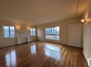 829 E 4th St, Long Beach, CA 90802