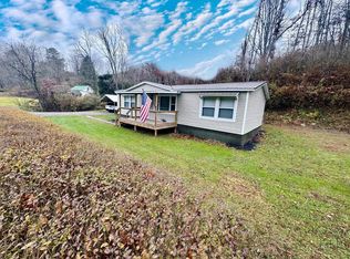 1538 Ripley Rd, Spencer, WV 25276