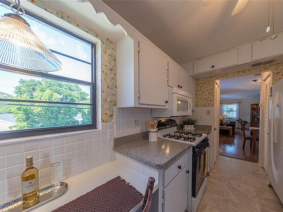 5th image of 5973 Terrace Park Dr N Unit 211