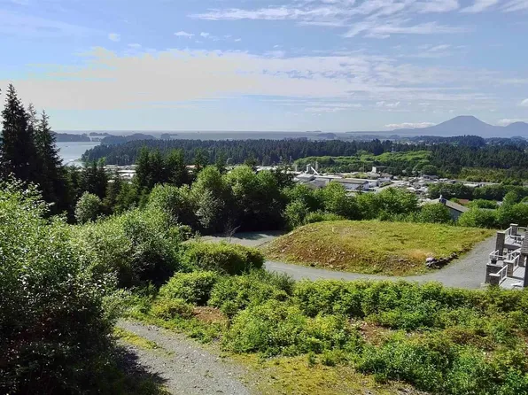 99 Scarlett Way, Sitka, AK 99835