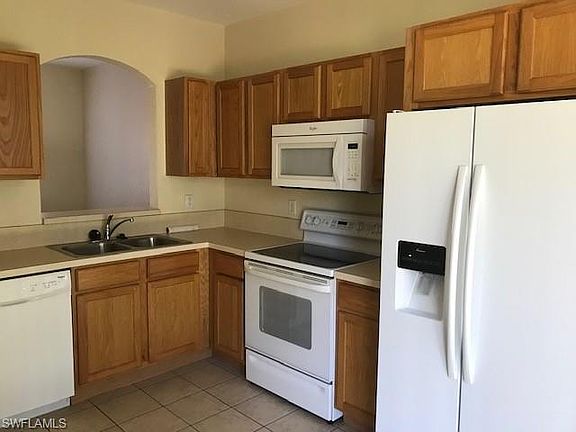 5th image of 9524 Brookville Ct