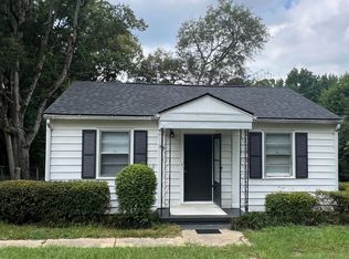 1325 Triple Hill Dr, Macon, GA 31206