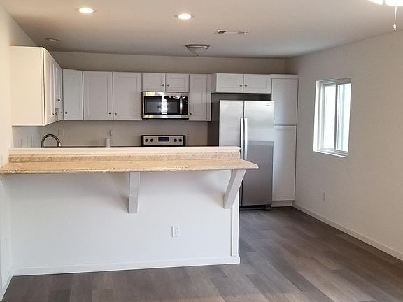 3rd image of 6009 John Ave #A