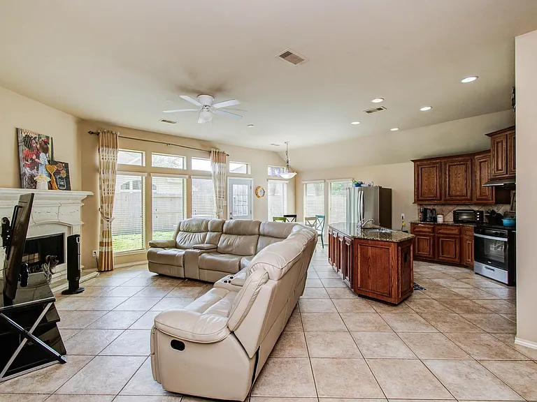 13312 Highland Lake Ln — Photo 15